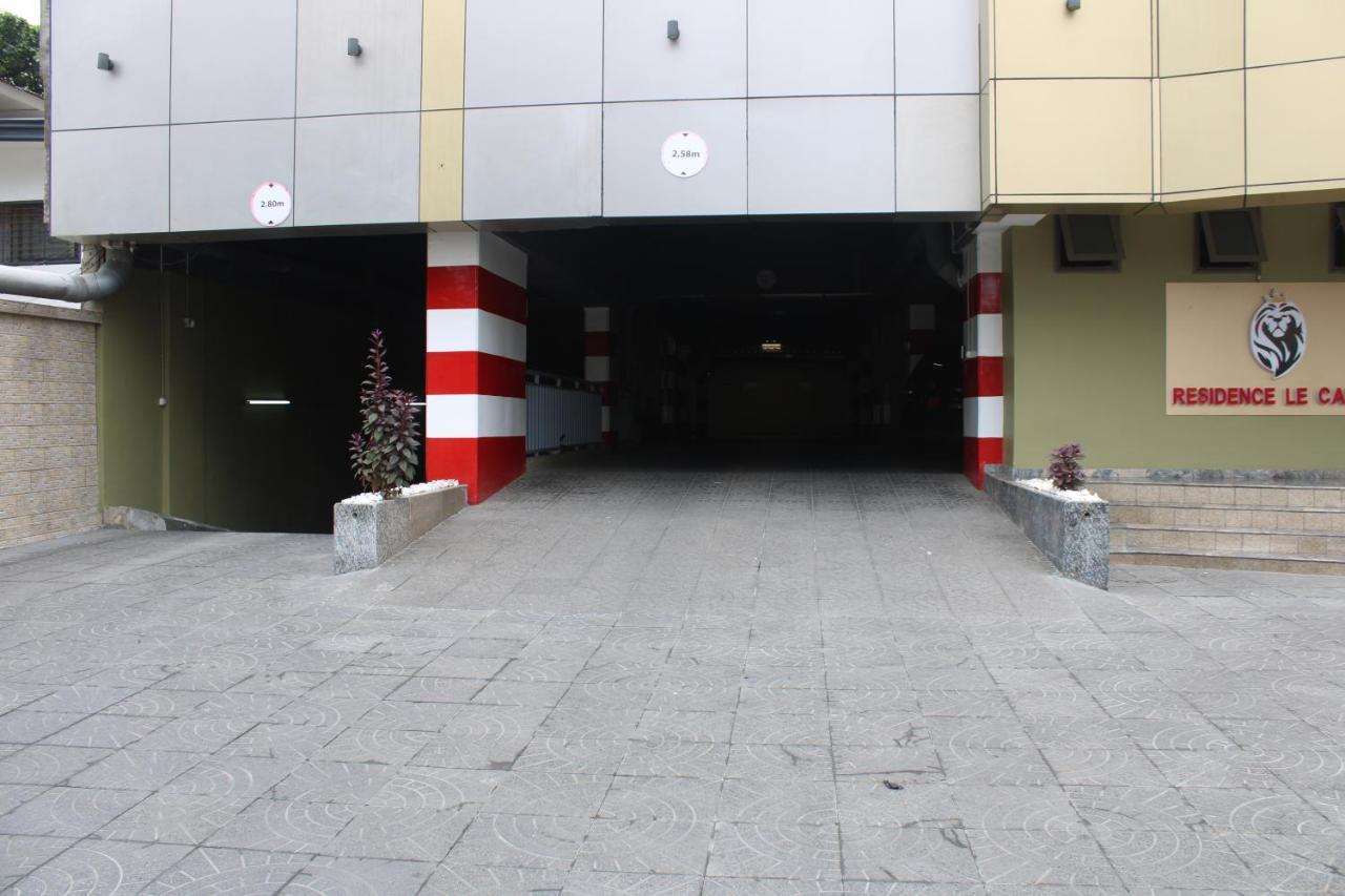 Residence Le Carat Bonapriso Douala Exterior photo