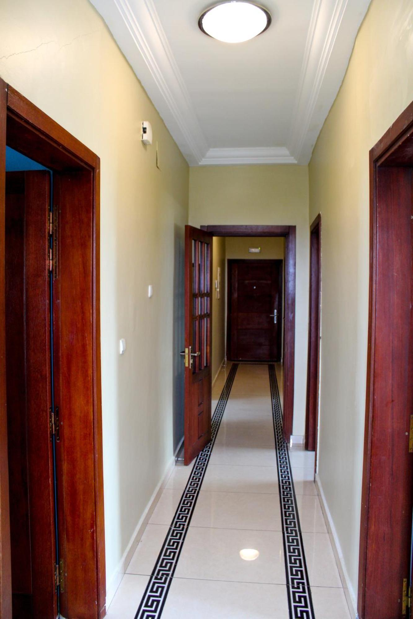 Residence Le Carat Bonapriso Douala Exterior photo